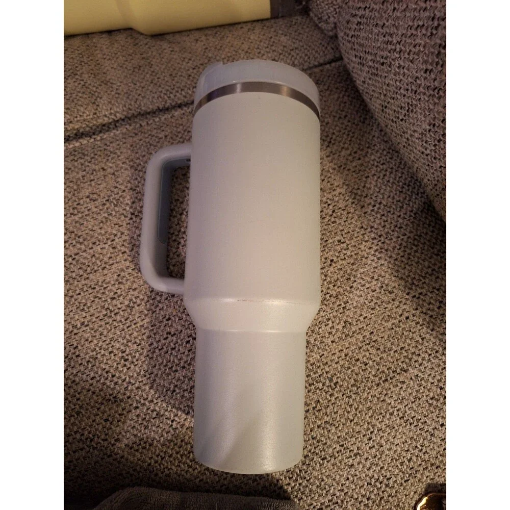 Stanley 40 oz‎ Quencher H2O Insulated Tumbler Flowstate Three Position Lid Frost - Picture 3 of 8